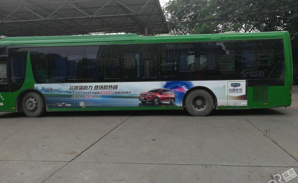 吉利汽車(chē)公交車(chē)身廣告
