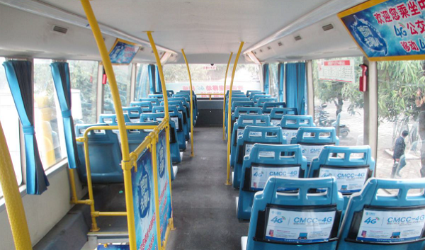 南寧公交車(chē)廂廣告